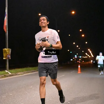 Runner Photo 7723305