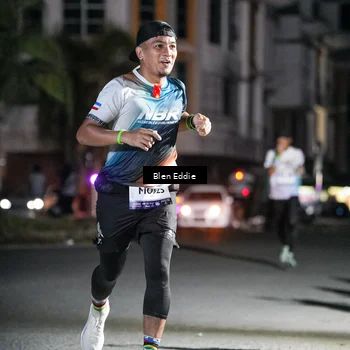 Runner Photo 7723308