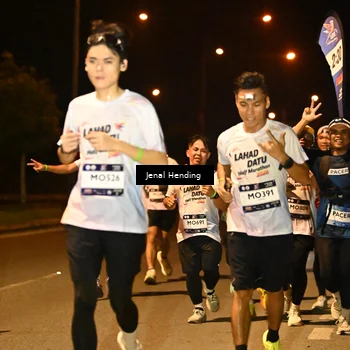 Runner Photo 7723314