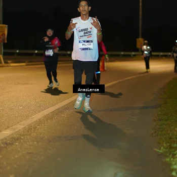 Runner Photo 7723330