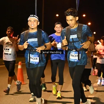 Runner Photo 7723337