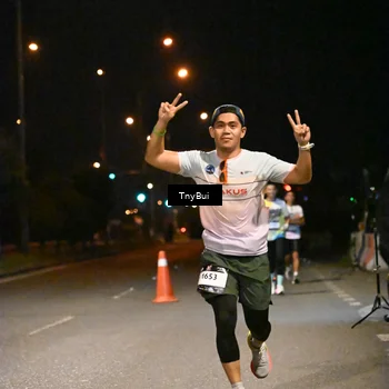 Runner Photo 7723354