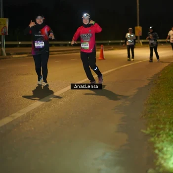Runner Photo 7723359