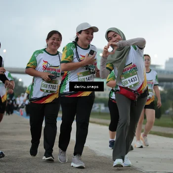 Runner Photo 7723362