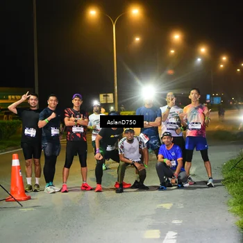 Runner Photo 7723365