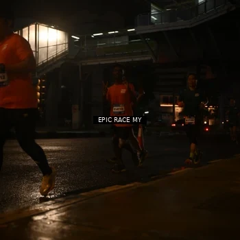 Runner Photo 7723370