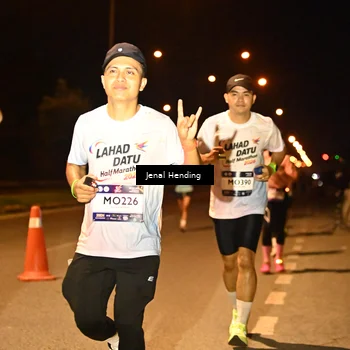 Runner Photo 7723406