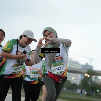 Runner Photo 7723418