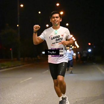 Runner Photo 7723425