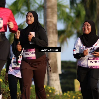 Runner Photo 7723432