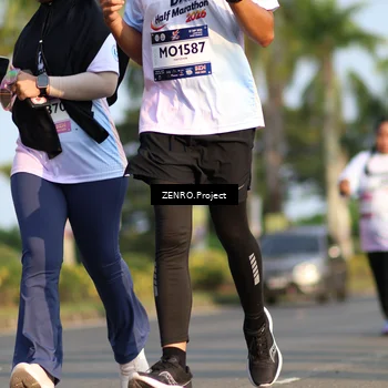 Runner Photo 7723444