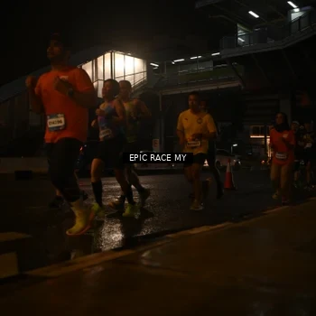 Runner Photo 7723445