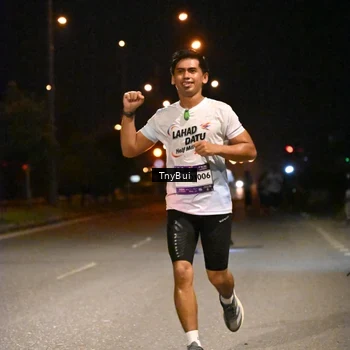 Runner Photo 7723451
