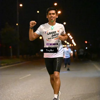 Runner Photo 7723458