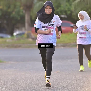 Runner Photo 7723464