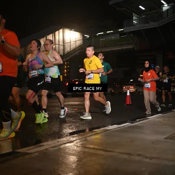 Runner Photo 7723471