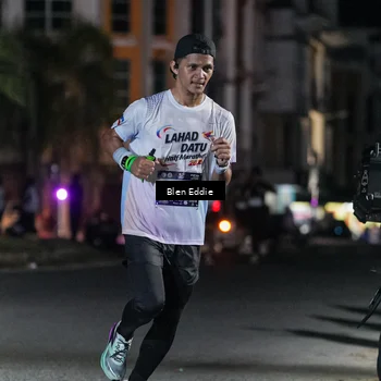 Runner Photo 7723473