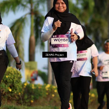 Runner Photo 7723480
