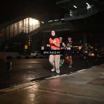Runner Photo 7723488