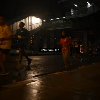 Runner Photo 7723495