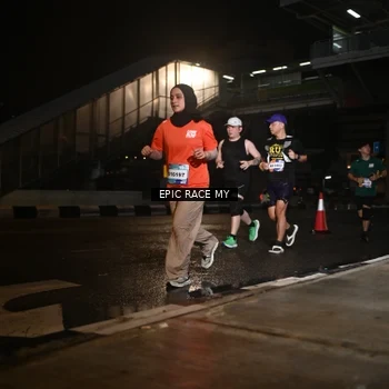 Runner Photo 7723510
