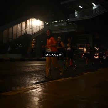 Runner Photo 7723511