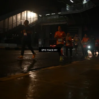 Runner Photo 7723548