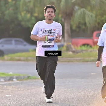 Runner Photo 7723553