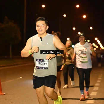 Runner Photo 7723573