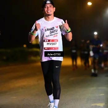 Runner Photo 7723575