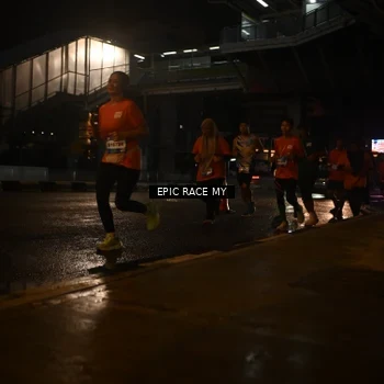 Runner Photo 7723585