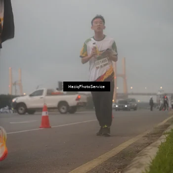 Runner Photo 7723602