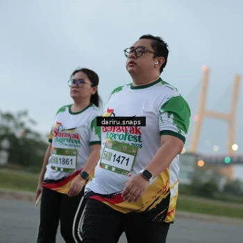 Runner Photo 7723624