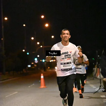 Runner Photo 7723639