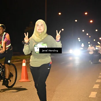 Runner Photo 7723646