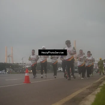 Runner Photo 7723656