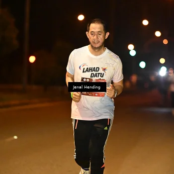 Runner Photo 7723699