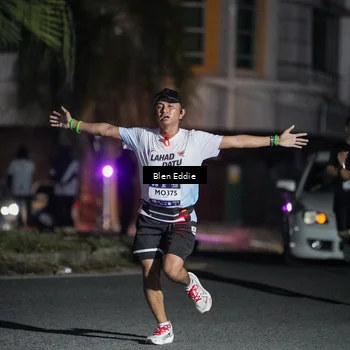 Runner Photo 7723712