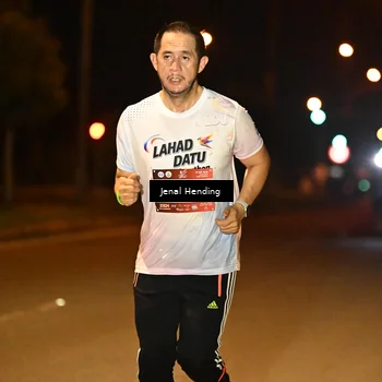 Runner Photo 7723716