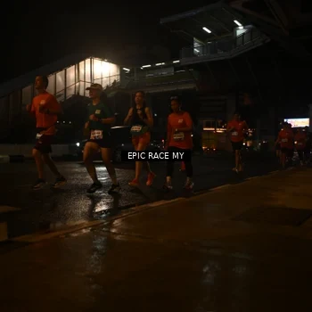 Runner Photo 7723729