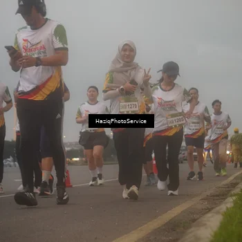 Runner Photo 7723731