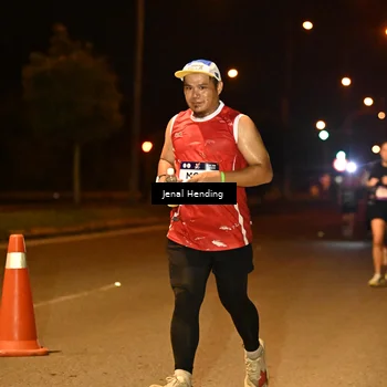 Runner Photo 7723740
