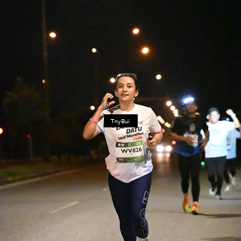 Runner Photo 7723760
