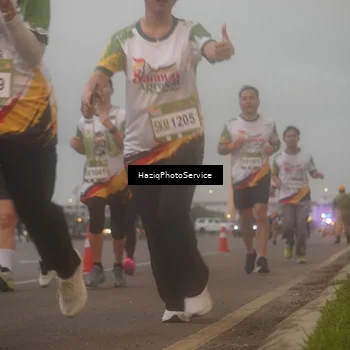 Runner Photo 7723771