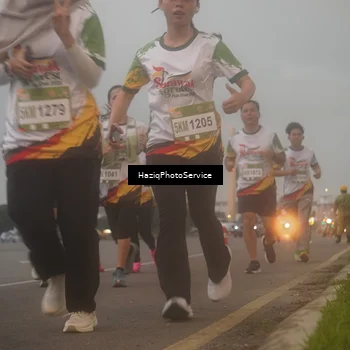Runner Photo 7723773