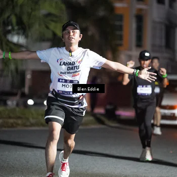 Runner Photo 7723780