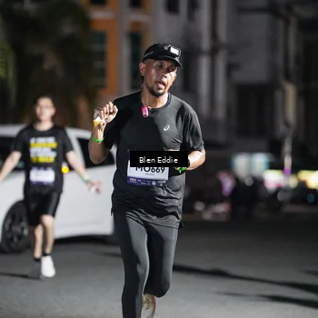 Runner Photo 7723809