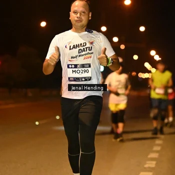Runner Photo 7723811