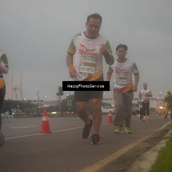 Runner Photo 7723822