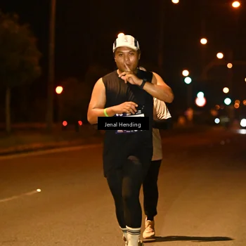 Runner Photo 7723875